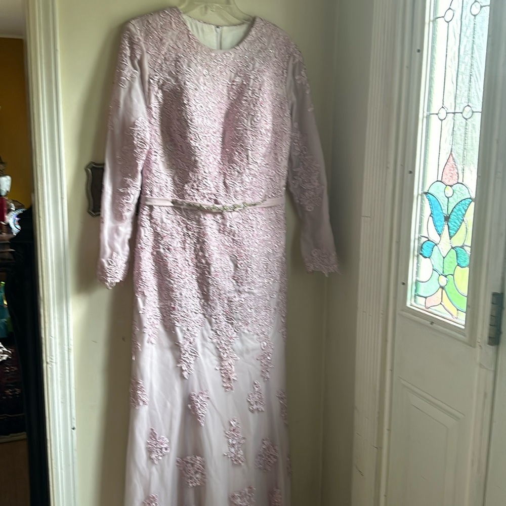 beautiful custom made turkey dress